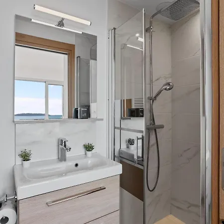 Vue - Neuf - Centre Ste Maxime Апартаменты *