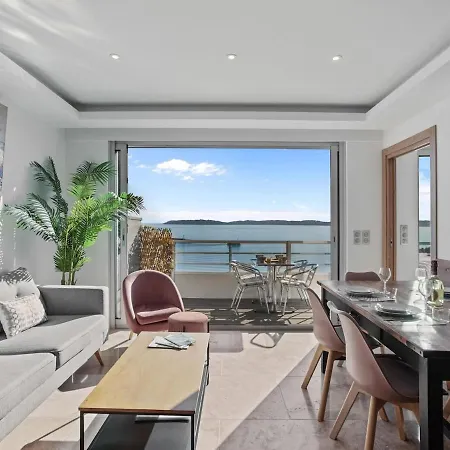 Vue Mer 180 C Centre Parking Prive