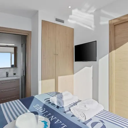 شقة Vue - Neuf - Centre Ste Maxime *