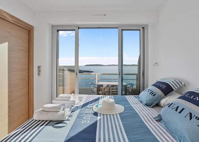 Vue - Neuf - Centre Ste Maxime *